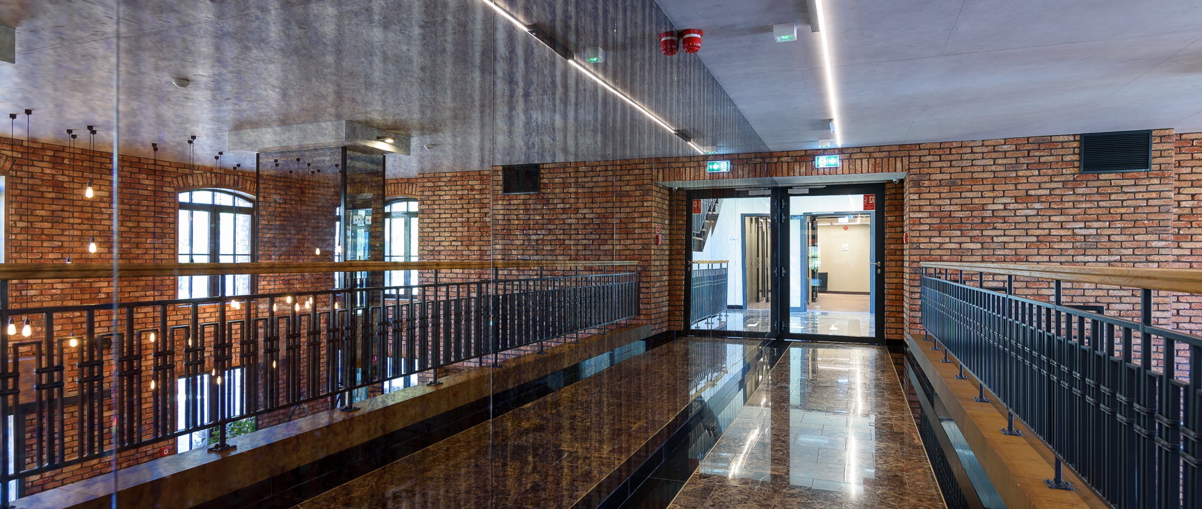 Szklane ściany - Hotel Almond Business SPA, Gdańsk - Wutkowski 004