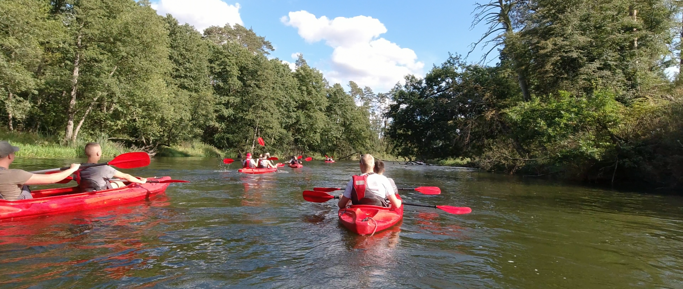 Integracyjny spływ kajakowy