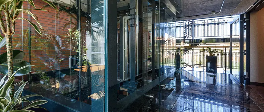 Szklane ściany - Hotel Almond Business SPA, Gdańsk - Wutkowski 002