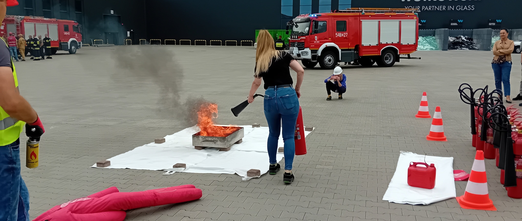 Ćwiczenia ewakuacyjne i ppoż - Wutkowski 012-min