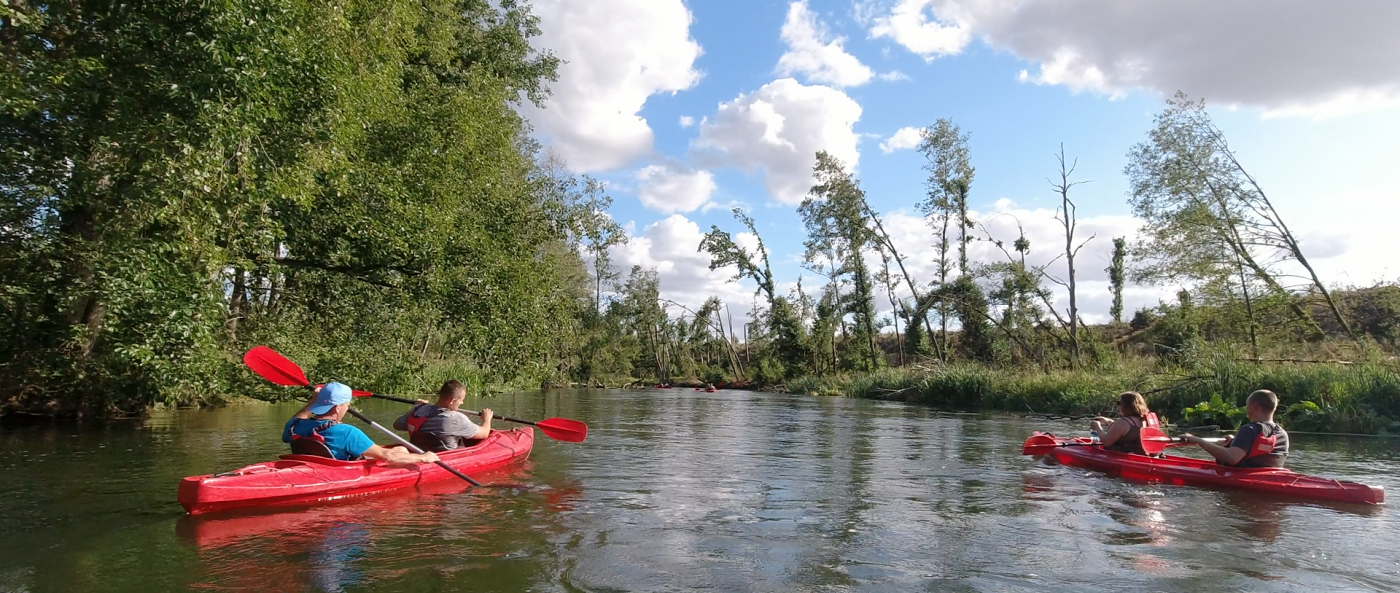 Integracyjny spływ kajakowy
